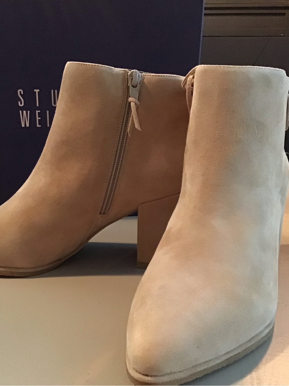 NIB Stuart Weitzman Taupe Suede Block Heel Ankle Boots